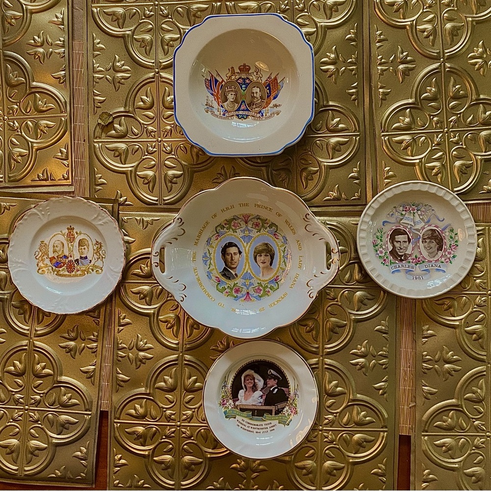 Authentic Lady Diana Era Royal Family Commemorative China Collection